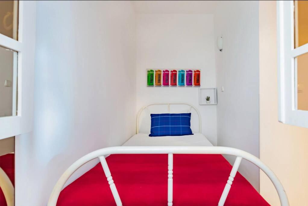 2br At Historical Chiado Lissabon
