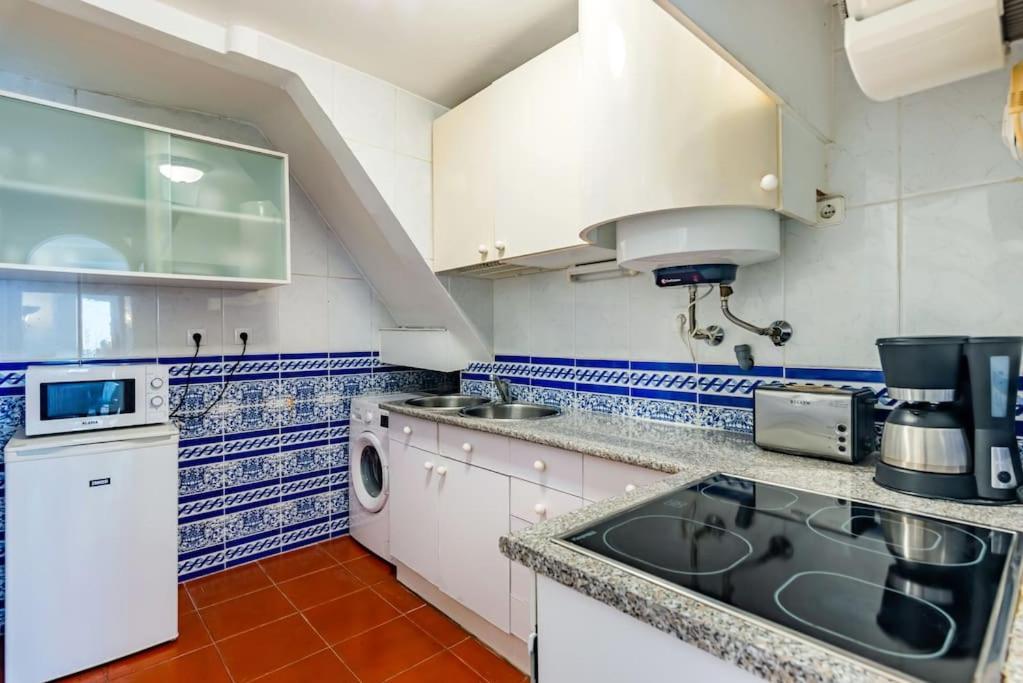 Apartment 2br At Historical Chiado
